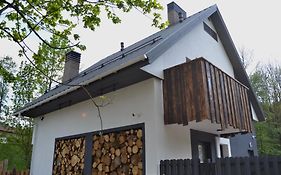 Садиба Біла Акація